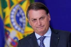 Manifesto de trabalhadores da Saúde cita 'genocídio' na pandemia e quer punição a Bolsonaro